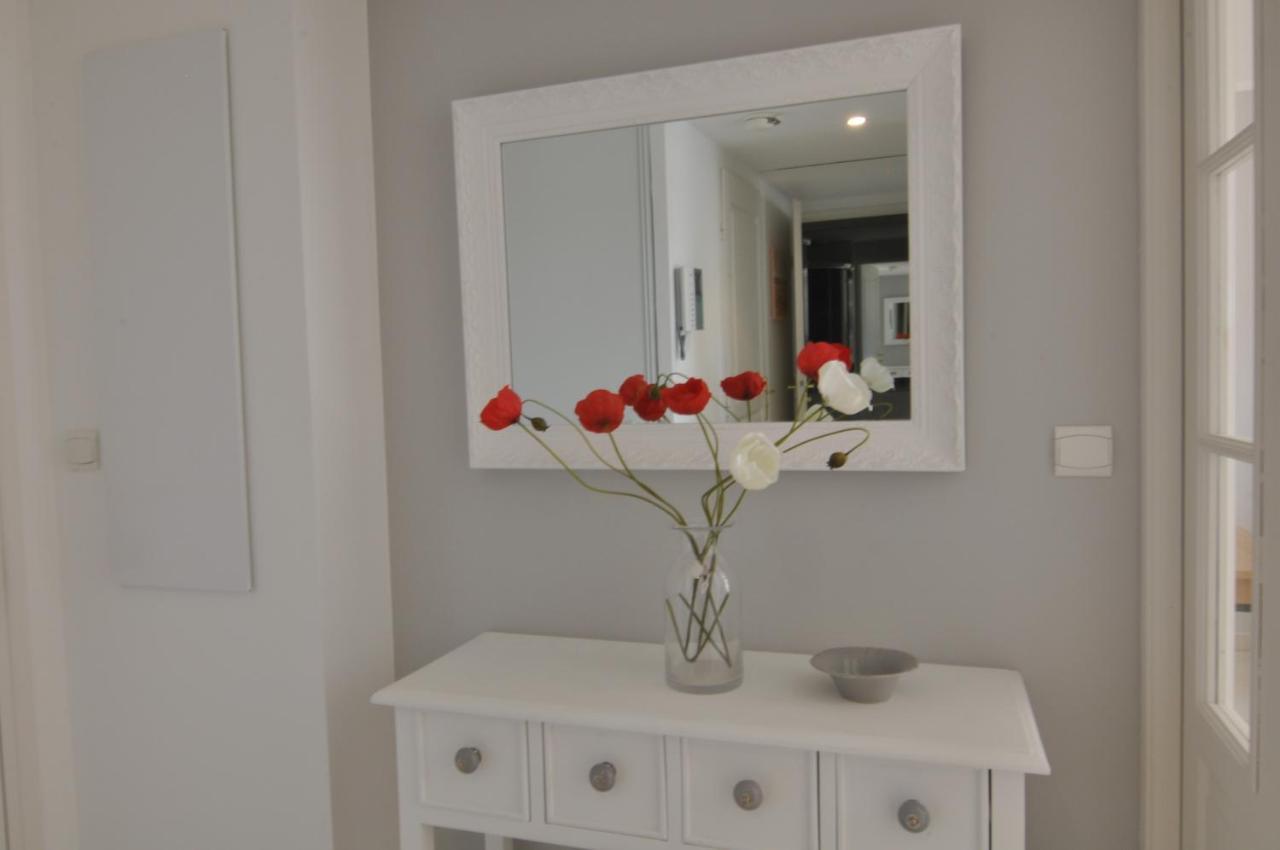 Elegant One-Bedroom Apartment With Swimming Pool - Stayinantibes - Le Vallon Екстер'єр фото